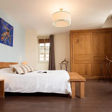 Demeure Des Girondins Apartment